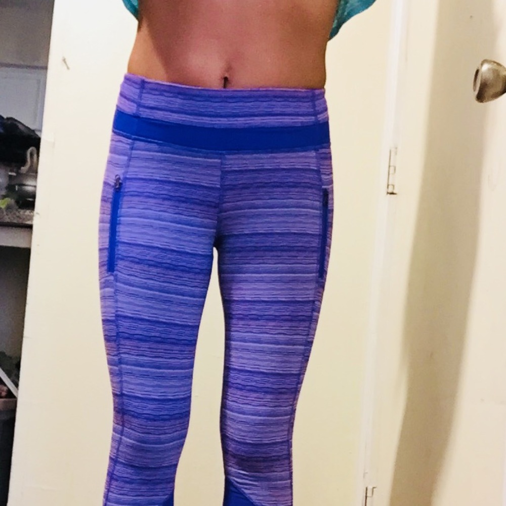 LULULEMON ,Purple stripes leggings (6)w/mesh - Picture 4 of 16